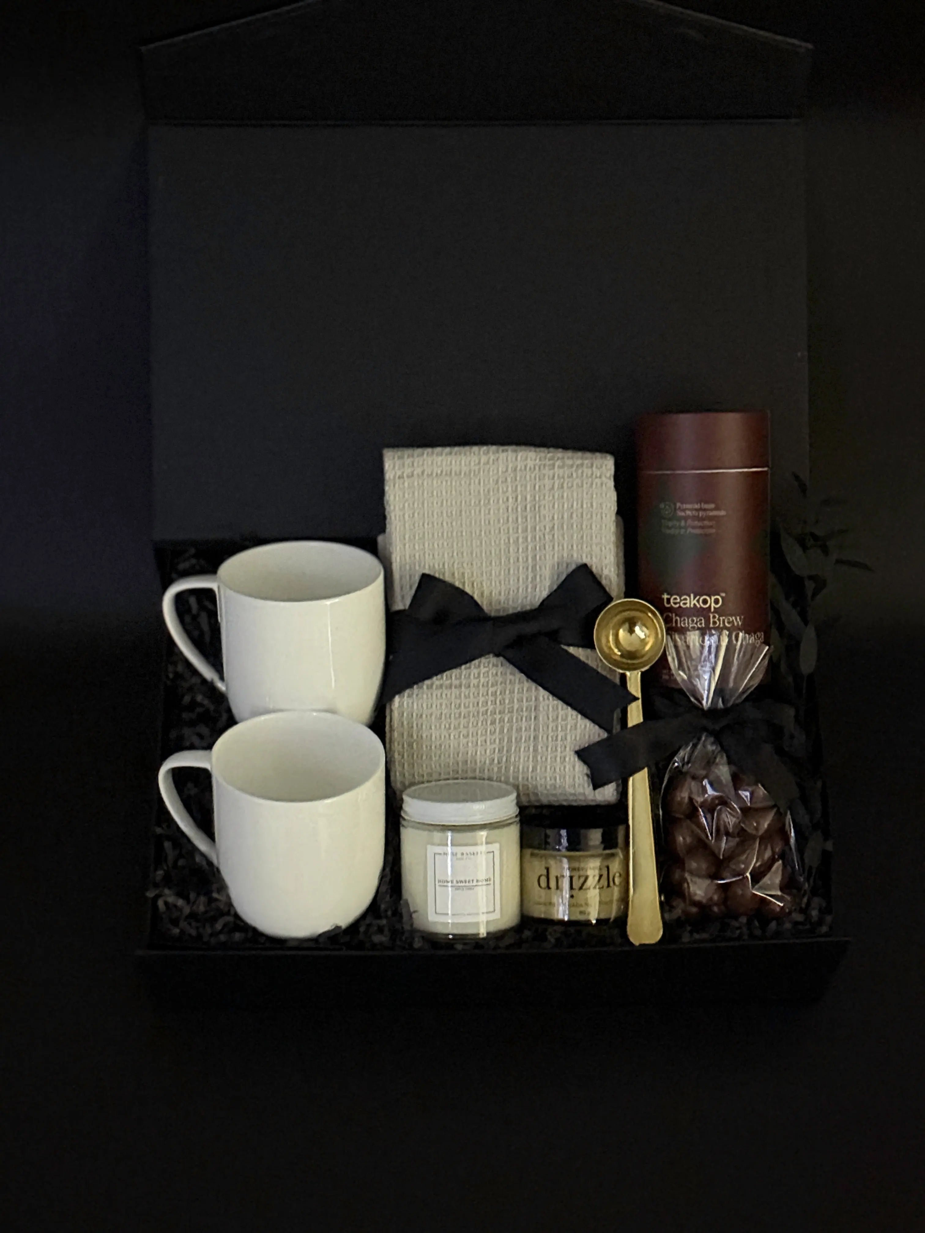 CLASSIC TEA BOX - Muse Baskets and Co.