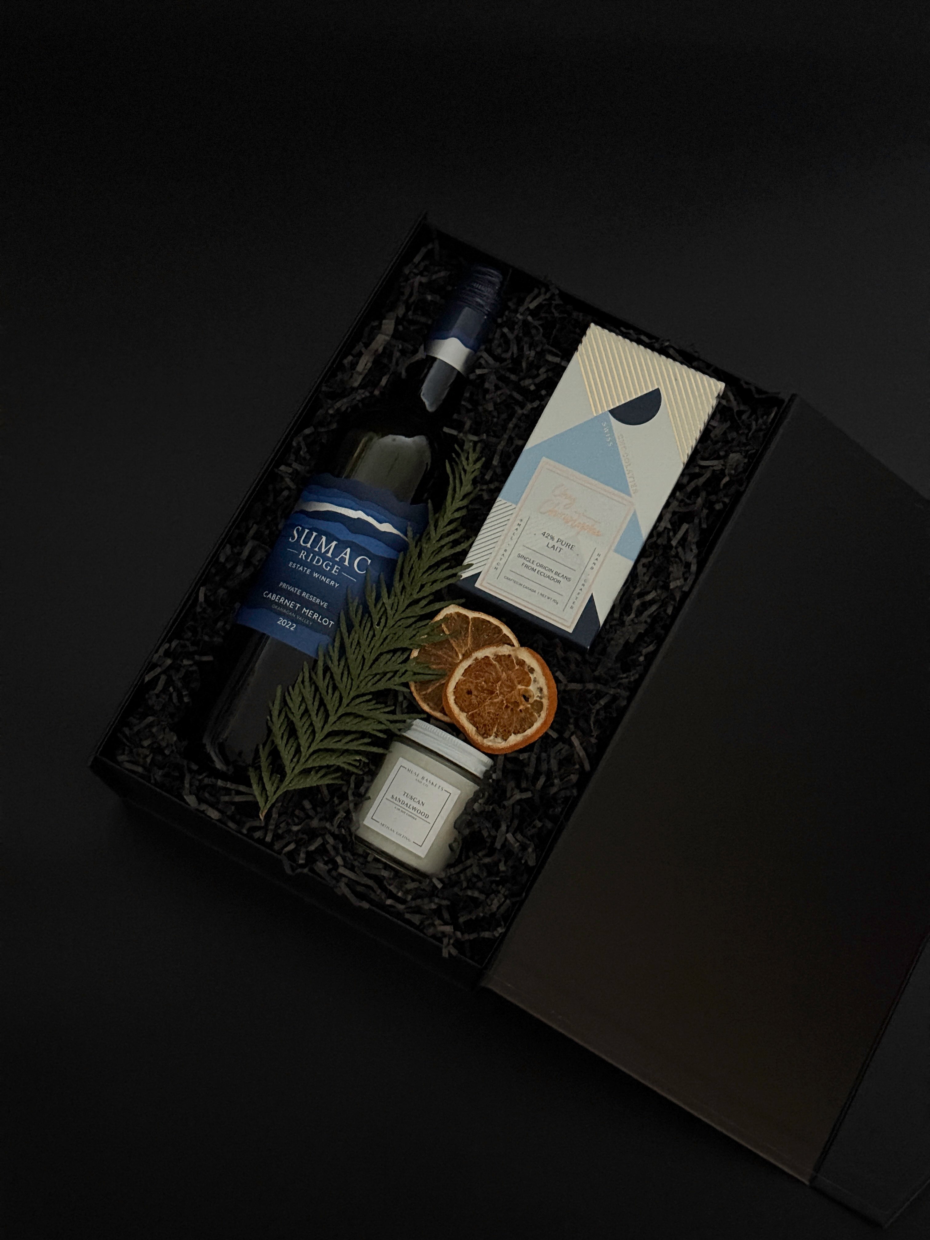 Élan Bleu Muse Baskets and Co.