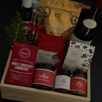 Corporate wine and gourmet gift box for offices, clients, and festive occasions.