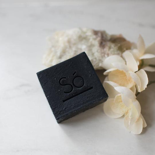 SÓ LUXURY CLEANSING BAR - CHARCOAL