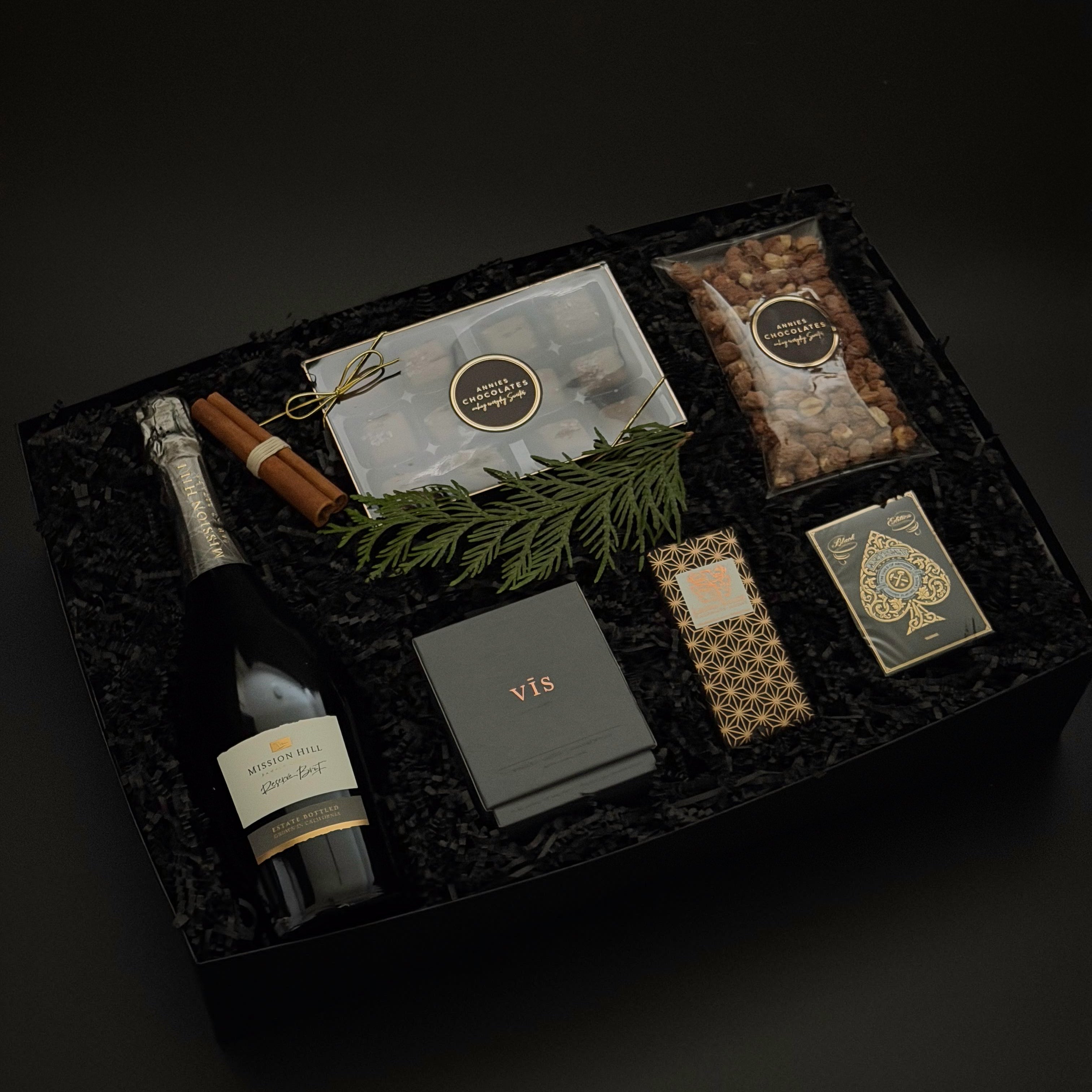 Corporate Holiday Gifting 2026: What to Plan Before October 31