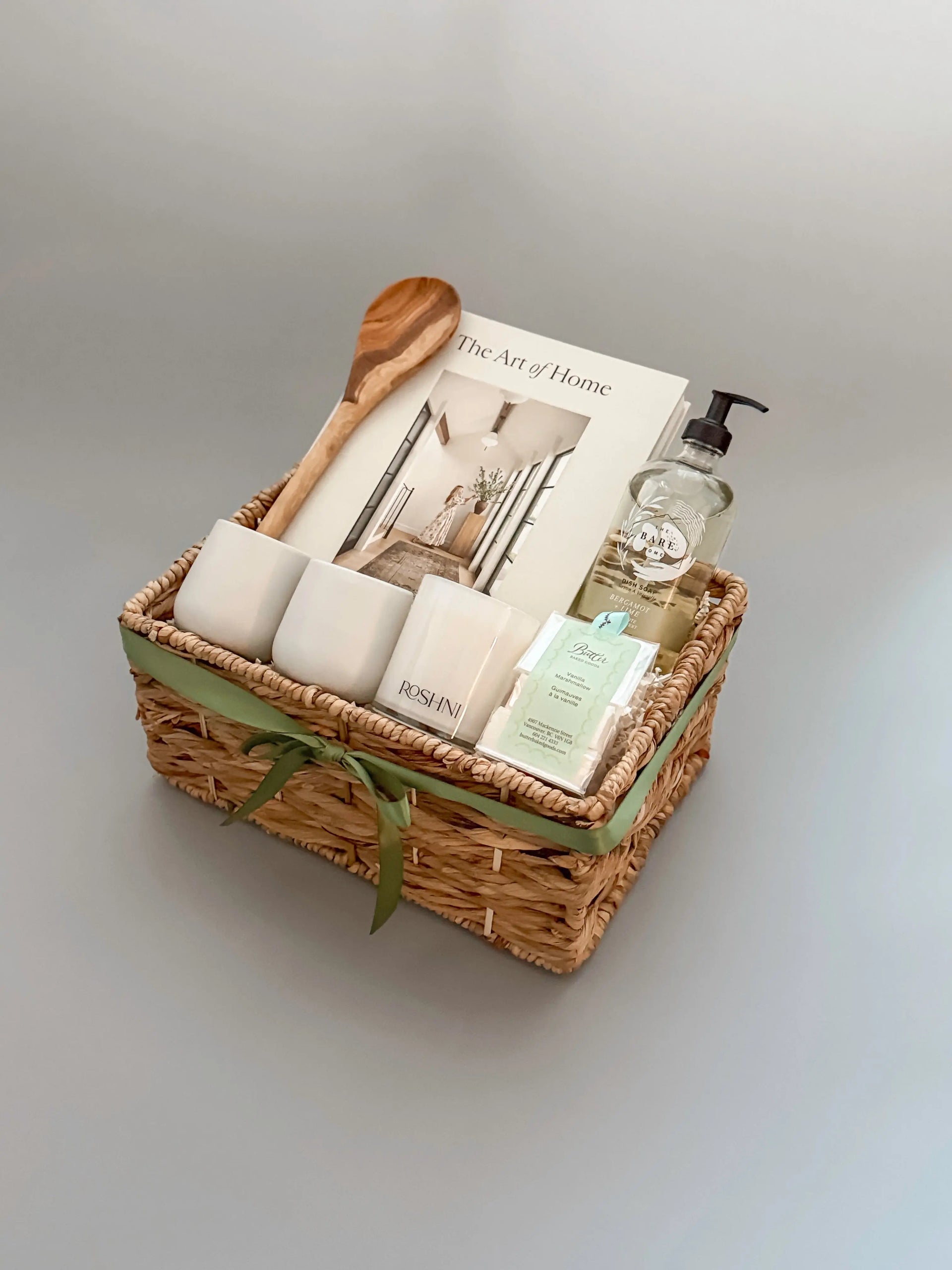 CURATED-GIFTS Muse Baskets and Co.