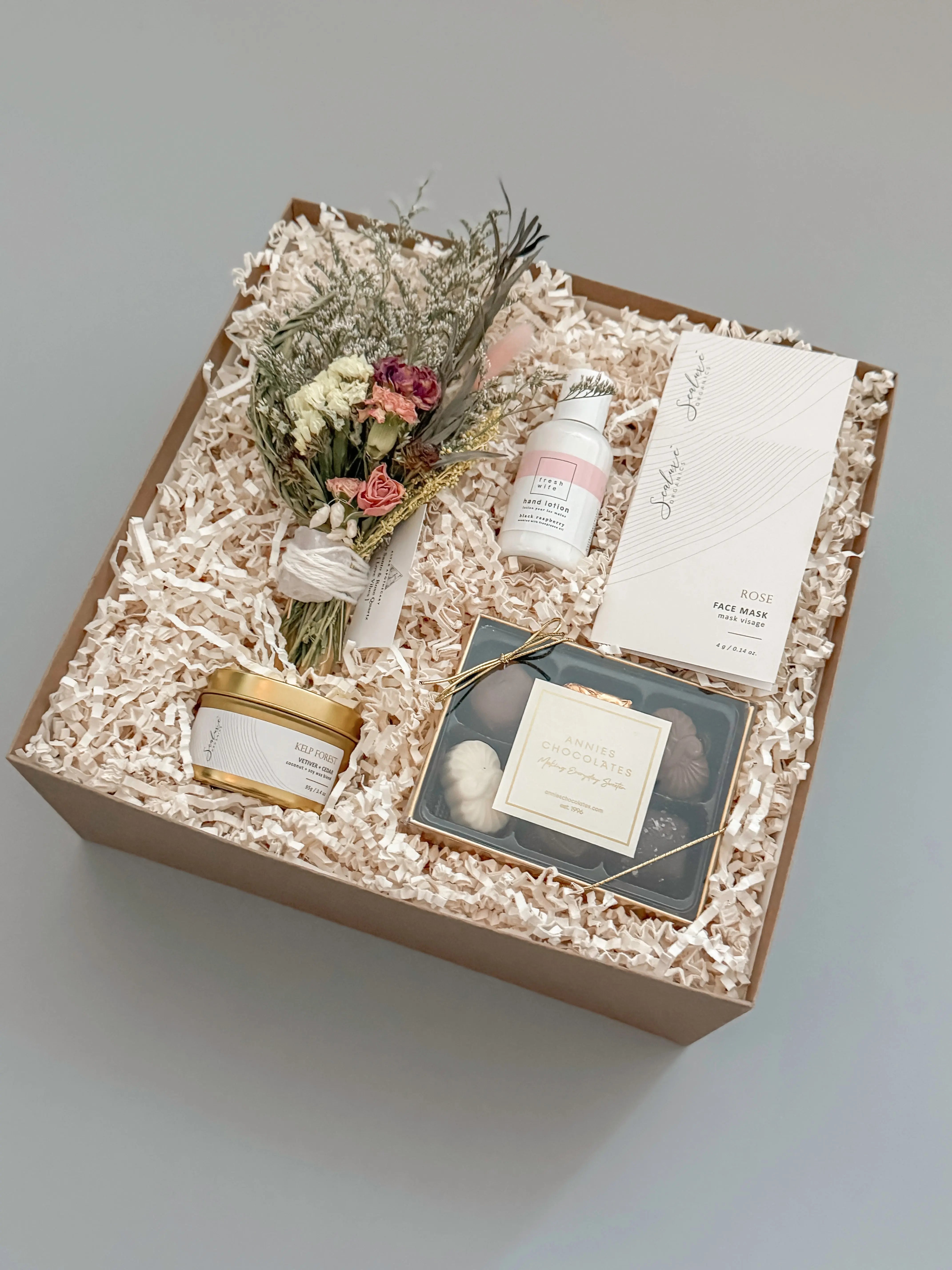 GIFTS-FOR-HER Muse Baskets and Co.