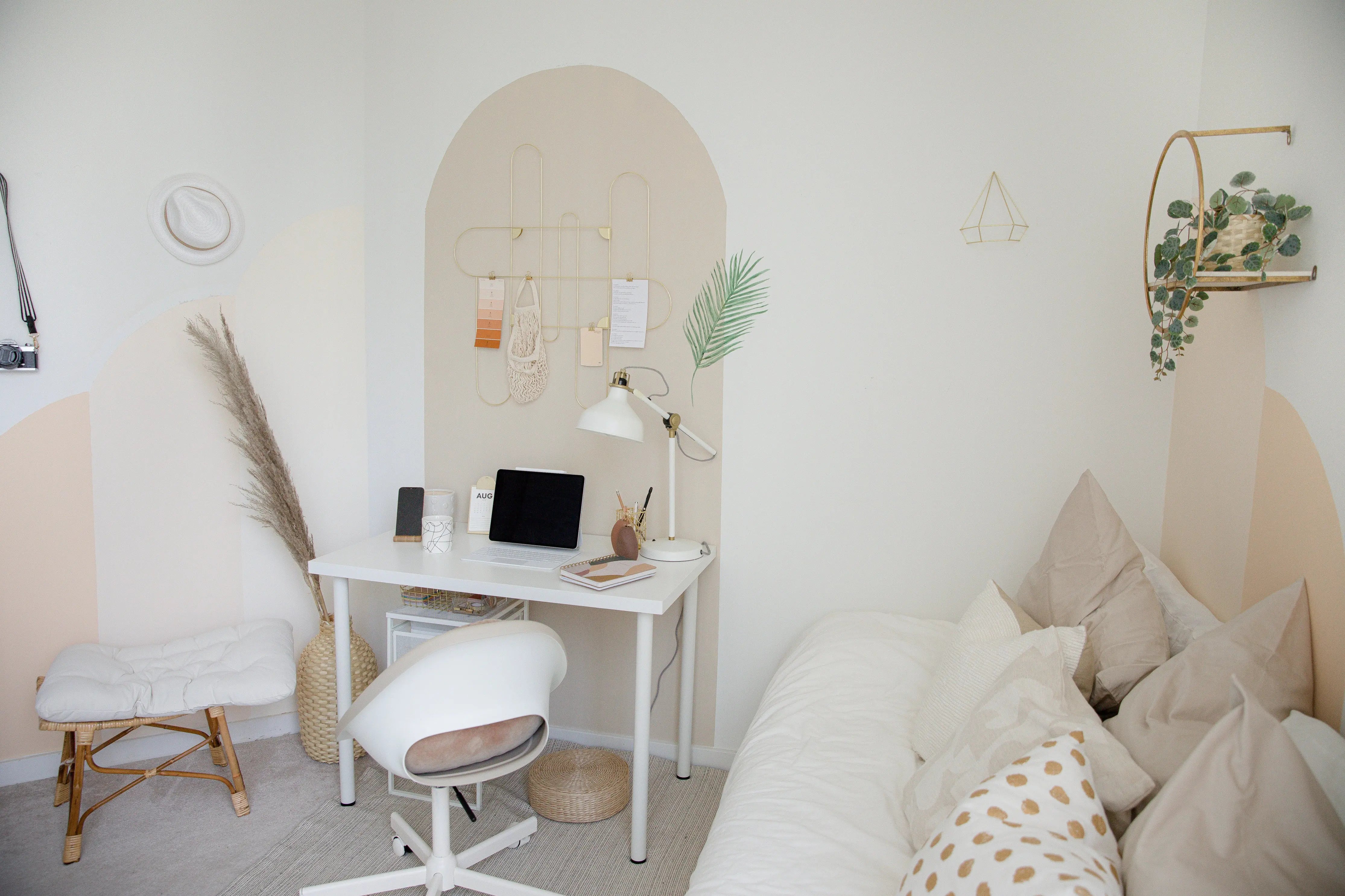 HOME-AND-OFFICE Muse Baskets and Co.