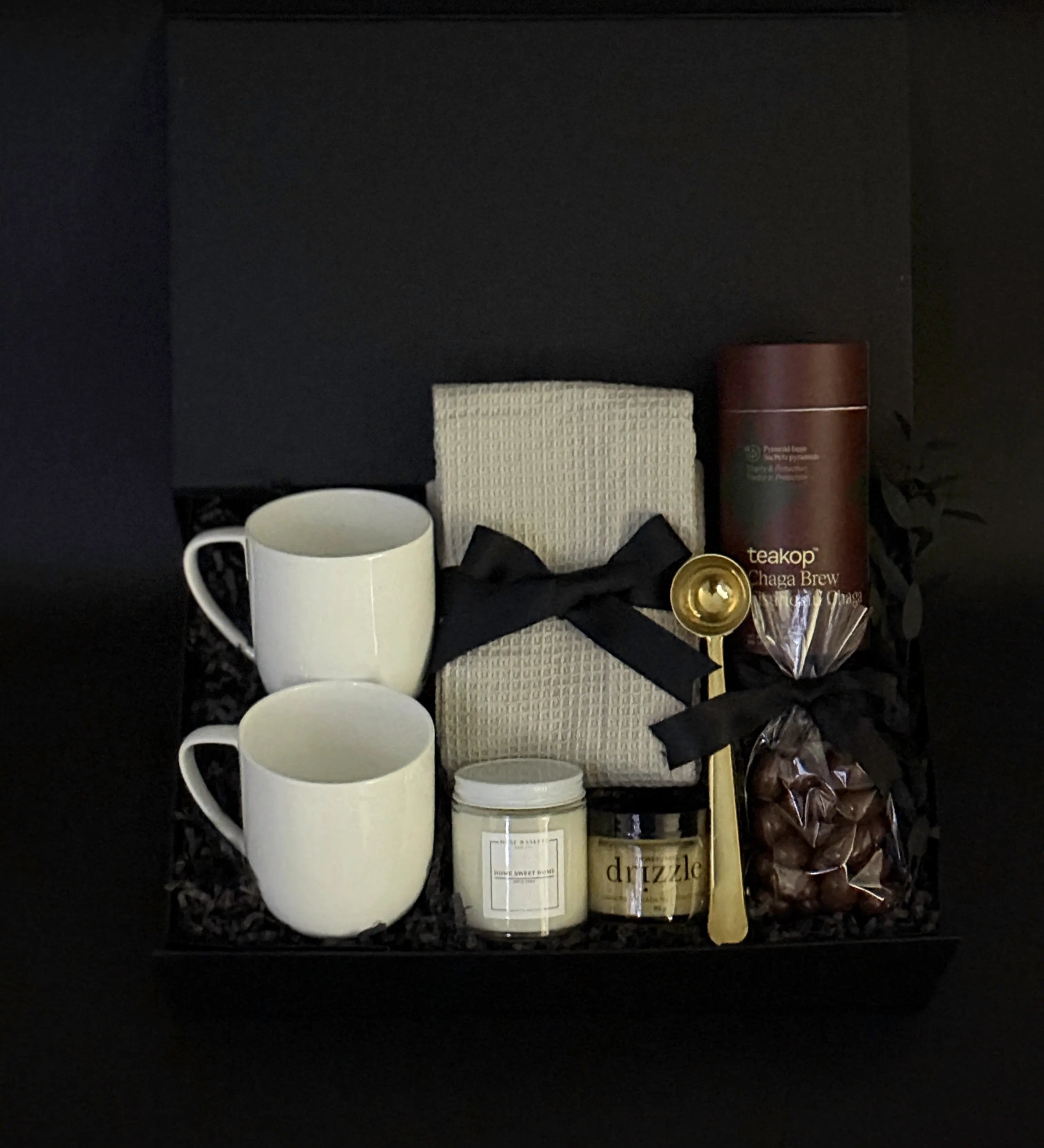 CLASSIC TEA BOX - Muse Baskets and Co.