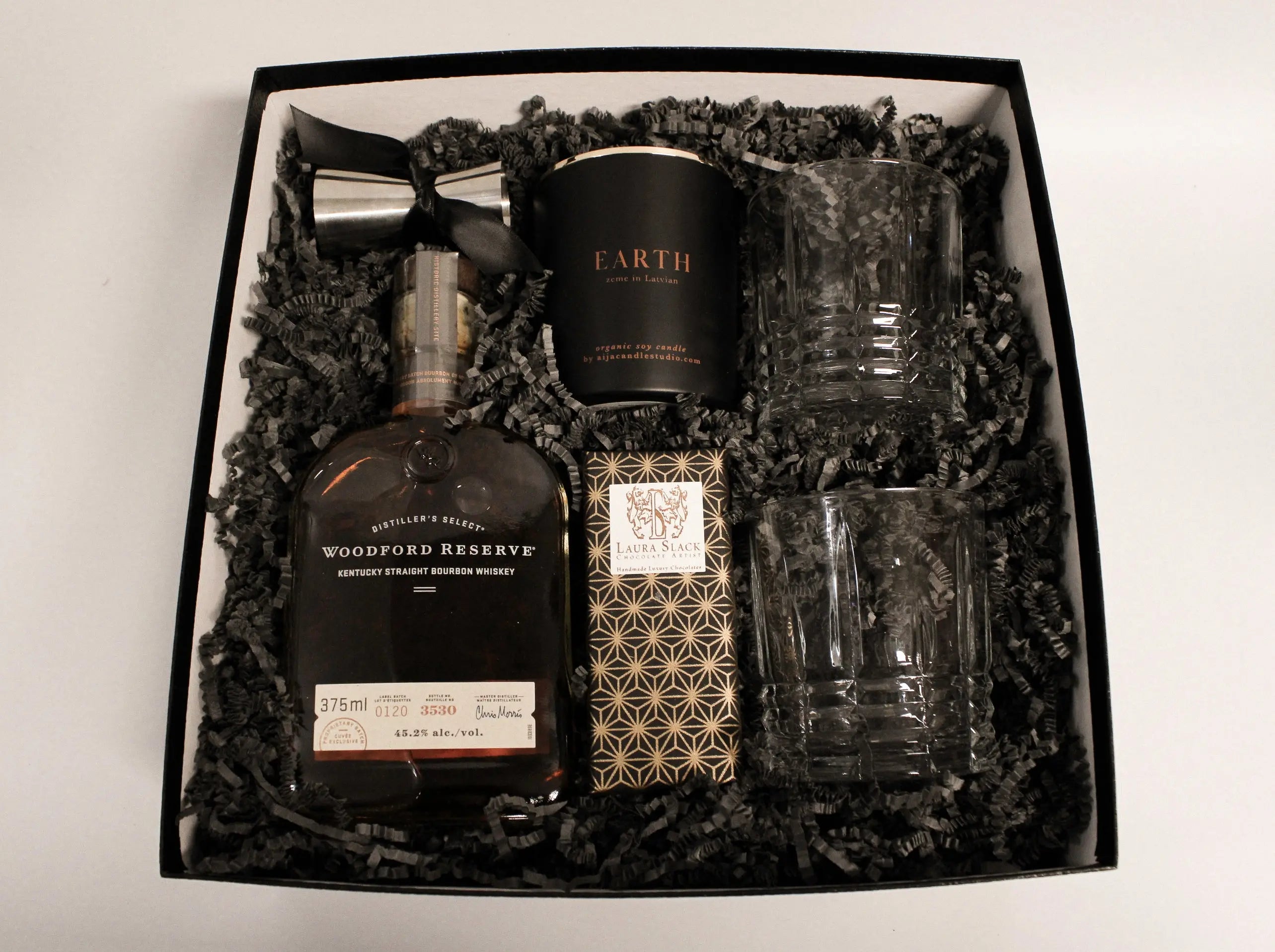 DAPPER GENTLEMAN - Muse Baskets and Co.