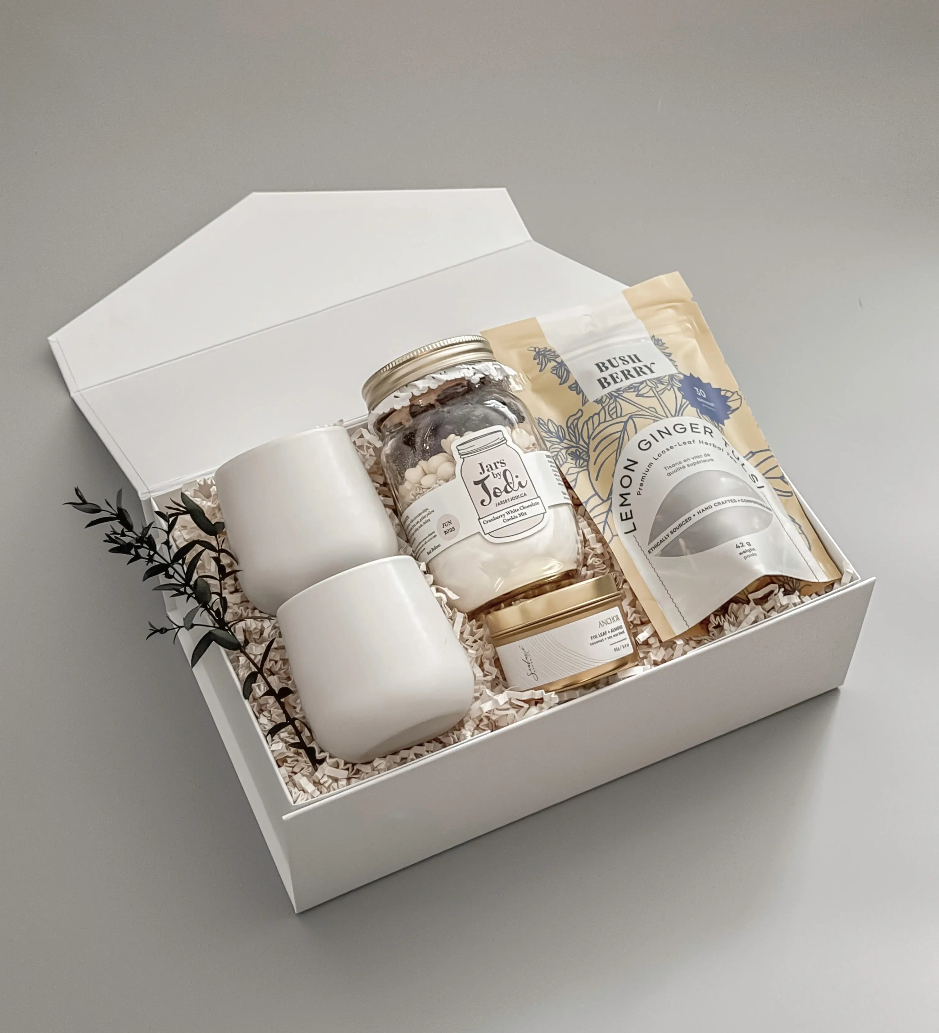LOVE & LIGHT - Muse Baskets and Co.