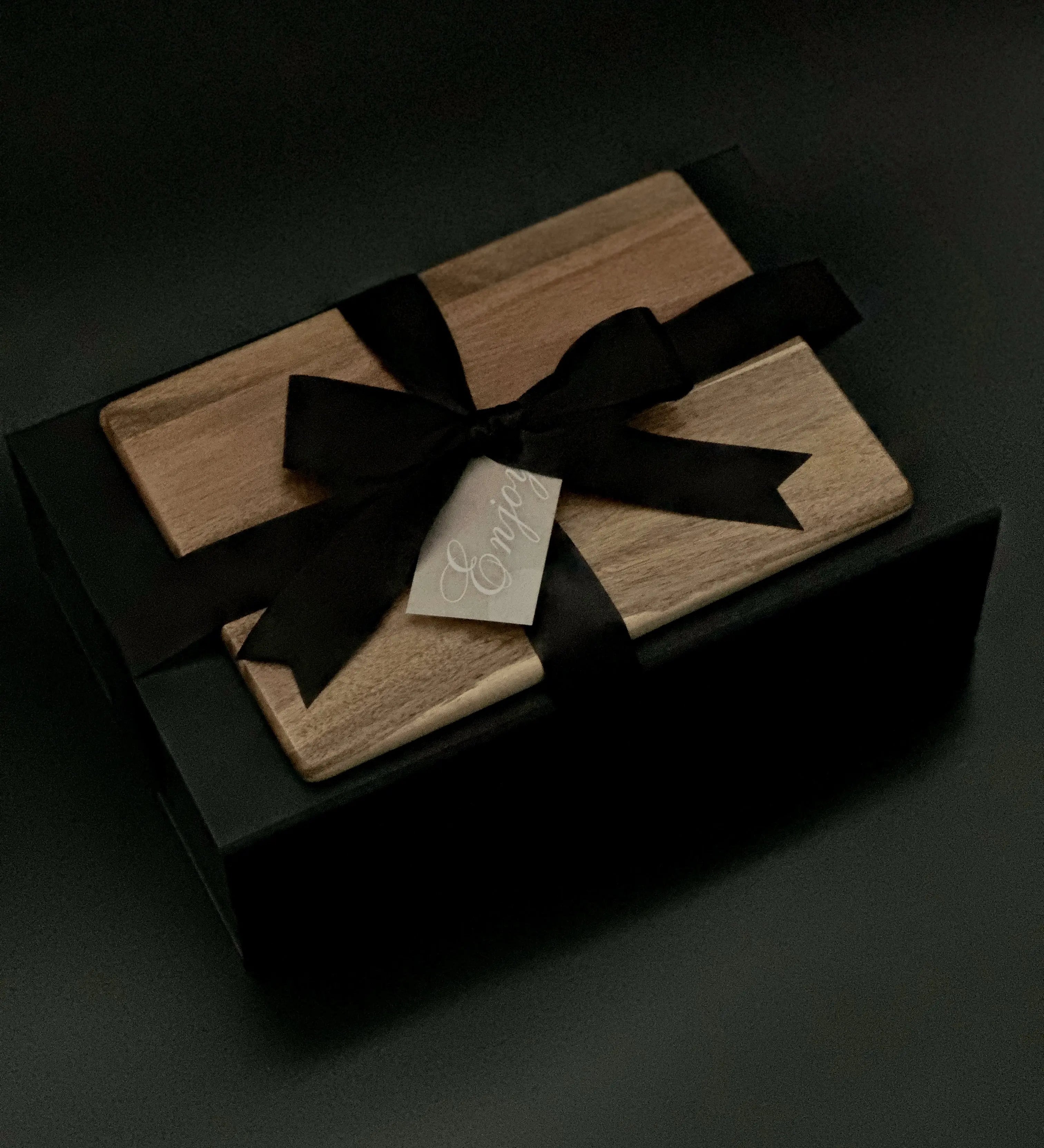 Premium charcuterie and wine box with an Acacia Wood Board by Muse Baskets and Co., curated for sophisticated gifting.