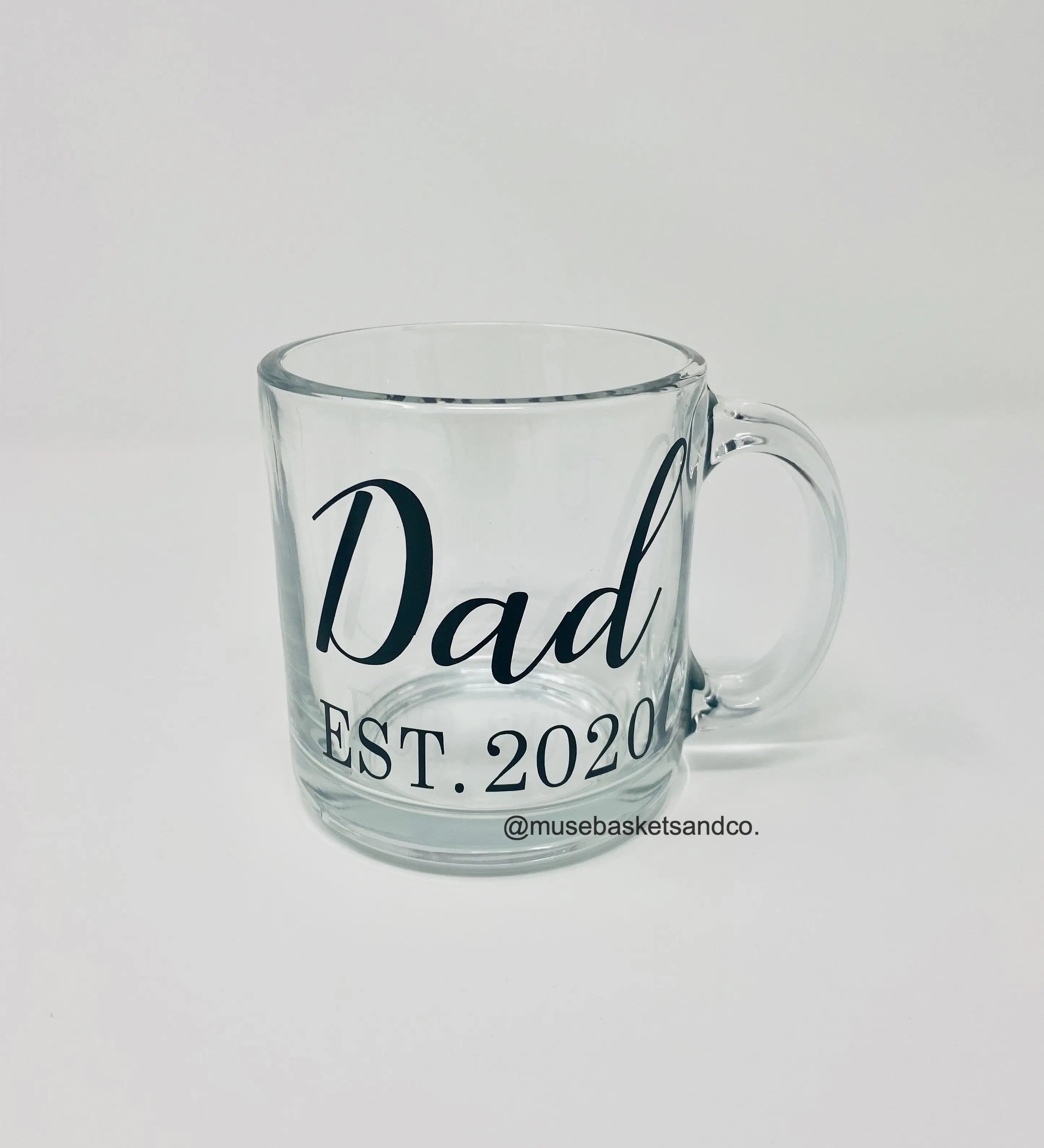 CUSTOM GLASS COFFEE/TEA MUG: MOM AND DAD - Muse Baskets and Co.
